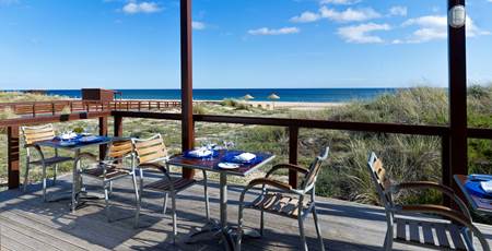 Dunas Beach Restaurant at Penina Hotel and Golf Resort