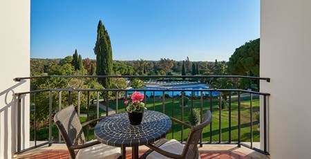 JJW PENINA HOTEL - Pool View Room (balcony)